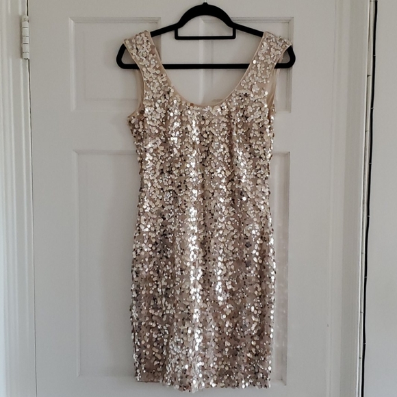 Guess sequin dress, champagne gold color - Picture 3 of 5